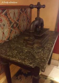 Le Procope est un restaurant et un monument Le Procope est un restaurant et un monument