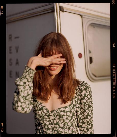 La Muse du Mois #58 : Felix Burnett par Cleo Glover (exclusif) La Muse du Mois #58 : Felix Burnett par Cleo Glover (exclusif)