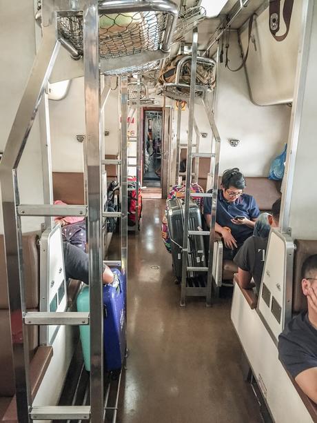 Nous avons pris le train en Thaïlande #voyageenthailande