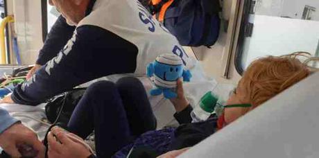 Coucou Nous Voilou : changer le quotidien des enfants malades Light Samu Smur 3 peluches sept 2019.jpg