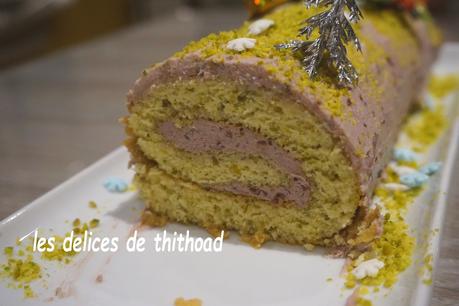 Bûche  pistache et framboises