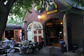 News bière – 50+ restaurants qui ont ouvert dans la région de Cleveland en 2019
 – Bière noire