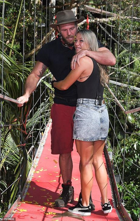 James Haskell d'une célébrité montre sa perte de poids dans la jungle