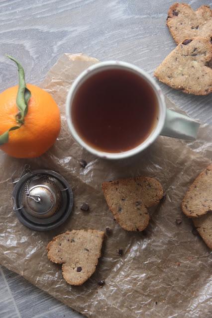 Cuillère et saladier : Sablés gingembre et pépites de chocolat (vegan)