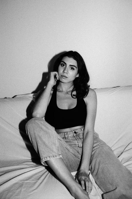 Look At Me Now : Mélanie Petit par Pierre Pomonti (exclusif) Look At Me Now : Mélanie Petit par Pierre Pomonti (exclusif)