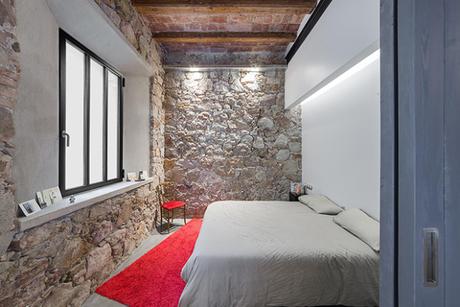 Une ancienne menuiserie transformée en loft à Barcelone