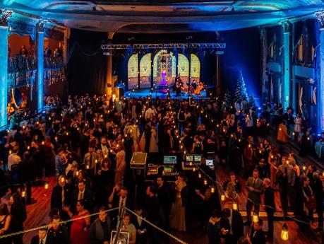 Info bière – REGARDER: autour d'une bière (beurrée): Bal de Noël en conversation avec les événements AwkwardNerd – Theme Park

 – Malt