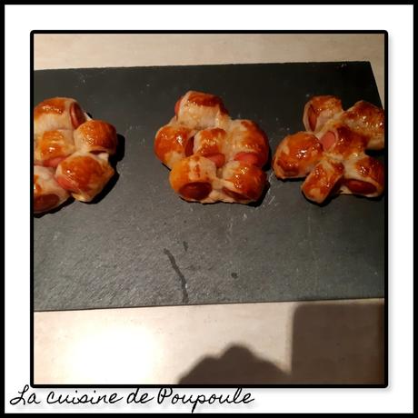 Feuilletées fleurs aux saucisses