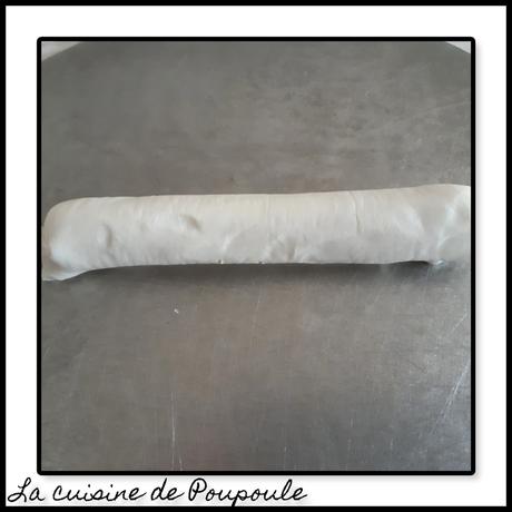 Feuilletées fleurs aux saucisses