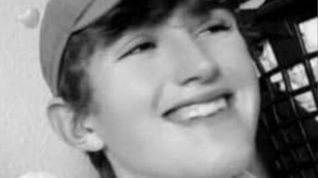   Son fils Tyler Peck a été retrouvé mort d'une overdose de drogue au domicile de sa mère à Salcombe, Devon