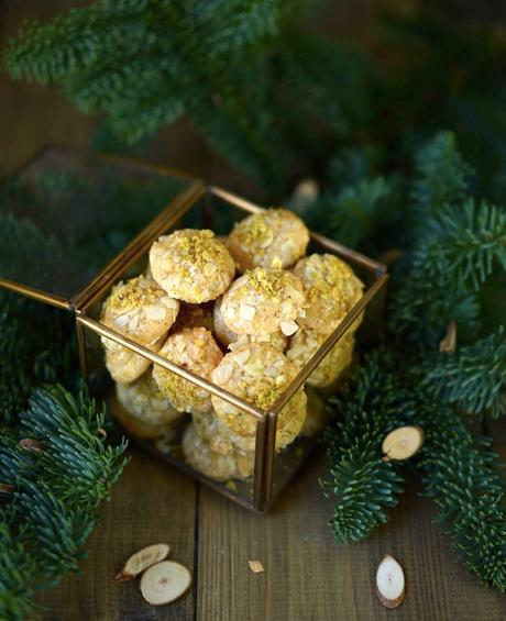 Boules aux amandes et aux noisettes