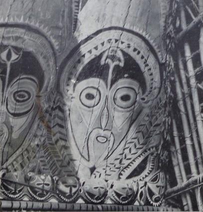 Heilige-bildwerke-aus-neuguinea Heilige-bildwerke-aus-neuguinea