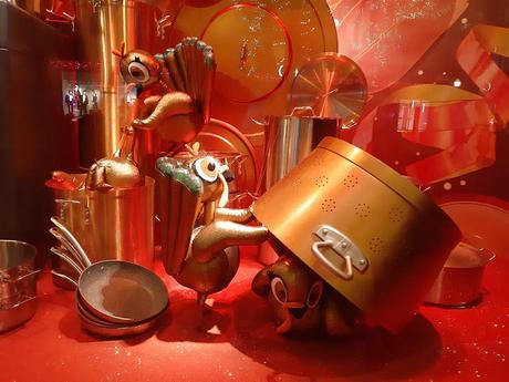 Vitrines de noel Printemps haussmann paris