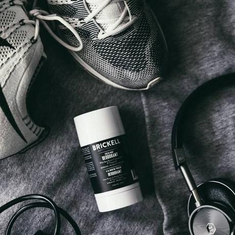 L’essentiel du toilettage masculin après une séance d’entraînement en milieu de journée