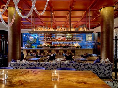 Chutney Mary june 2015 Pukka Bar shot through Communal table RB-15602 June 2015 RB - copie Chutney Mary june 2015 Pukka Bar shot through Communal table RB-15602 June 2015 RB - copie