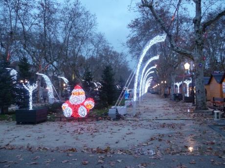 noël,décorations,fêtes,père noël,lumières,décors de fêtes