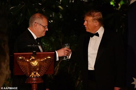 Info bière – L'année difficile du Premier ministre Scott Morrison en images
– Malt M. Morrison et le président américain Donald Trump auraient profité d'une bromance tout en portant un toast à `` 100 ans de mariage et à 100 autres ''