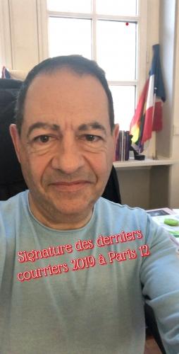 Derniers couriers en mairie avant Noël ... Derniers couriers en mairie avant Noël ...