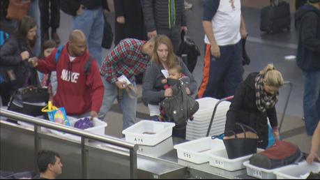 Craft beer – Les passagers se rendent à l'aéroport international de Denver pendant les voyages de vacances occupés – CBS Denver
– Malt Craft beer – Les passagers se rendent à l'aéroport international de Denver pendant les voyages de vacances occupés – CBS Denver
– Malt