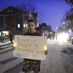 Bière artisanale – Le co-fondateur de Friend of Bear Bones Beer recueille des fonds pour un portrait
 – Bière brune