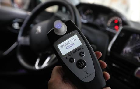 Meaux, juin 2019. Le test antidémarrage alcoolique est présenté comme une alternative à la suspension du permis de conduire. LP / Arnaud Journois 