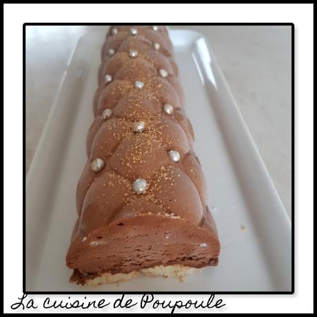 Bûche à la mousse au chocolat Bûche à la mousse au chocolat
