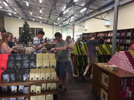 Craft beer – Pourquoi vous devriez visiter Swan Valley lors de votre prochain voyage à Perth
– Bière La boutique Swan Valley de la Margaret River Chocolate Company.