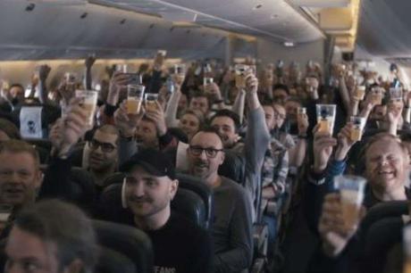 Envie d'un vol à bord de la première compagnie aérienne de bière artisanale au monde?