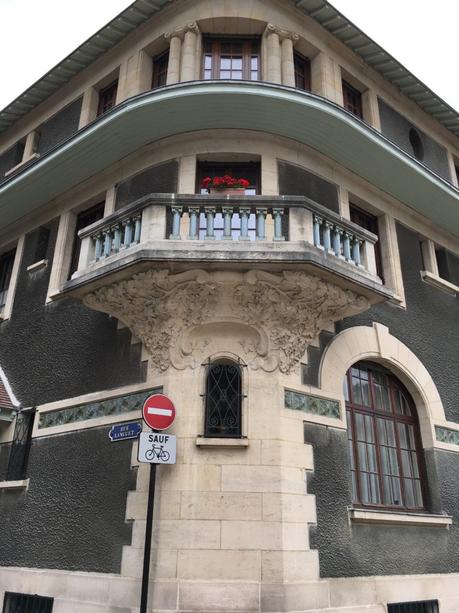 Angle de la rue Linguet et de la rue du Marc