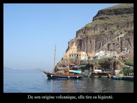 Pays Etranger - L'ile de Santorin