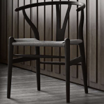 DESIGN : La mythique ‘Wishbone Chair’