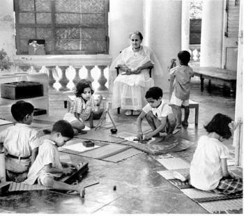 Inde,Montessori school,Maria Montessori,Montessori,Gandhi,Rabindranath Tagore