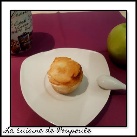 Mini tourte feuilleté pomme, spéculoos et miel