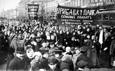 Le Dimanche Sanglant de la Place du Palais d'Hiver