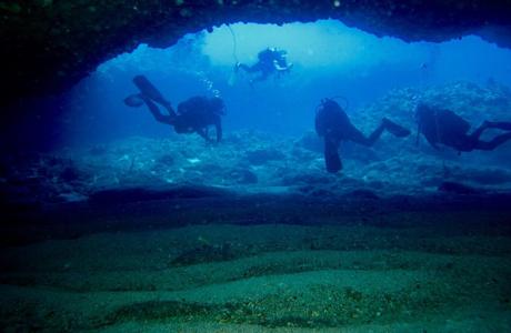 Les 3 meilleurs spots de plongée en Guadeloupe