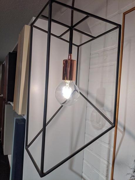 Luminaire Lünik, un produit unique sur mesure Luminaire Lünik, un produit unique sur mesure