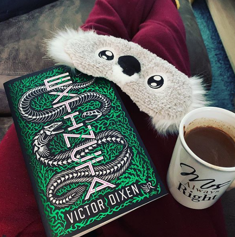 Extincta • Victor Dixen