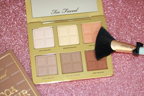 La palette Cocoa Contour de Too Faced !