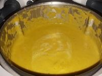 Velouté de carottes au lait concentré non sucré Cliquer sur les photographies pour les agrandir