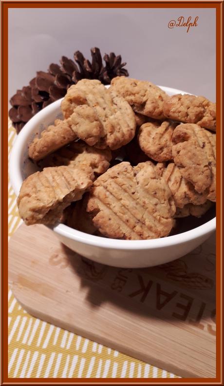 Biscuits à la moutarde à l'ancienne et piment d'Espelette Biscuits à la moutarde à l'ancienne et piment d'Espelette
