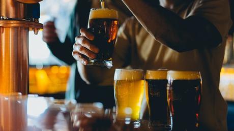 Info bière – Les brasseurs de bière artisanale d’Irlande du Nord unissent leurs forces pour modifier la loi en les empêchant de vendre des bières sur place
 – Bière