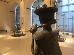 Pavillon des Sessions au Louvre » la sculpture dédiée à GOU Pavillon des Sessions au Louvre » la sculpture dédiée à GOU