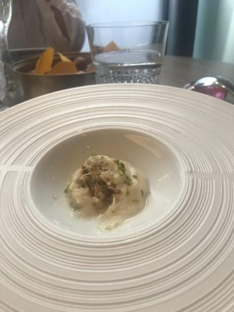 ÉTUDE – Restaurant français par le Chef Keisuke Yamagishi ÉTUDE – Restaurant français par le Chef Keisuke Yamagishi