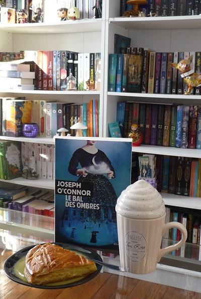 UN LIVRE, UN THE... UN LIVRE, UN THE...