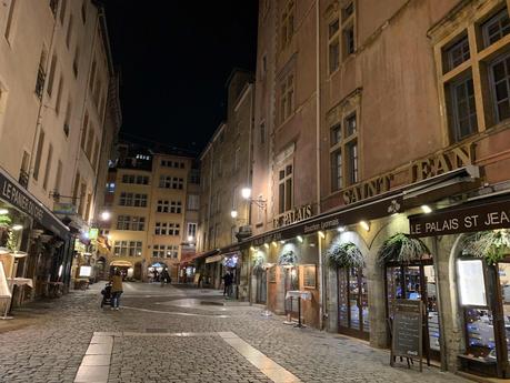 Lyon de nuit, une autre carte postale
