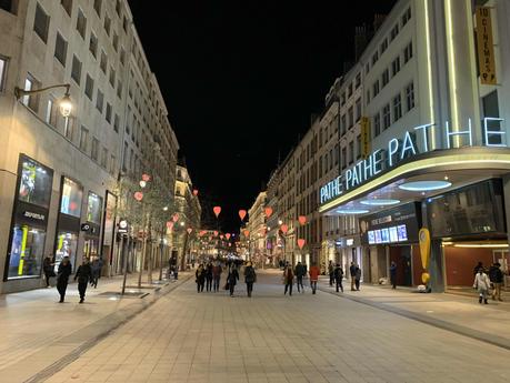Lyon de nuit (carte postale de nuit) #Lyon