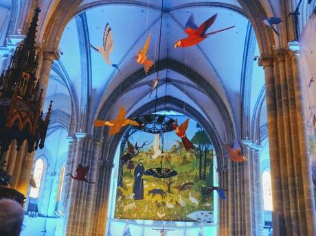 Les Chanteurs d'Argoat dans le cadre de l'exposition d'Alain THOMAS - Le Cantique des Oiseaux- Église Saint-Pierre-et-Saint-Paul à Hénon, le 26 janvier 2020