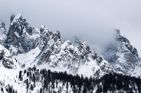 Dolomites en hiver : le kiff absolu d’un road trip en fourgon Dolomites en hiver : le kiff absolu d’un road trip en fourgon