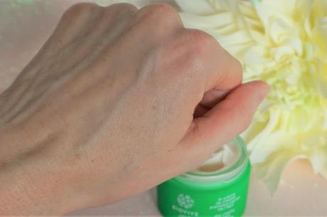 Biovive, l'anti-âge bio dont je rêvais Biovive, l'anti-âge bio dont je rêvais