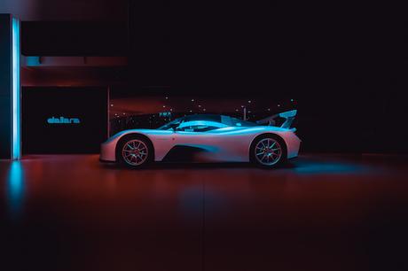 PHOTOGRAPHIE : Le Clair-Obscure Vs Voitures par Rudolf Van der Ven ! DallaraStradale-1